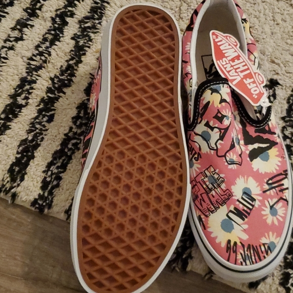 NWT! VANS - Picture 3 of 3